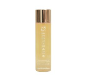 massazhnoe-maslo-highonlove-massage-oil-decadent-white-chocolate-120-ml-38592943960119