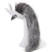 analnaia-probka-s-khvostom-anal-plug-faux-fur-fox-tail-light-grey-polyeste-53848268045765_-51a558f14f