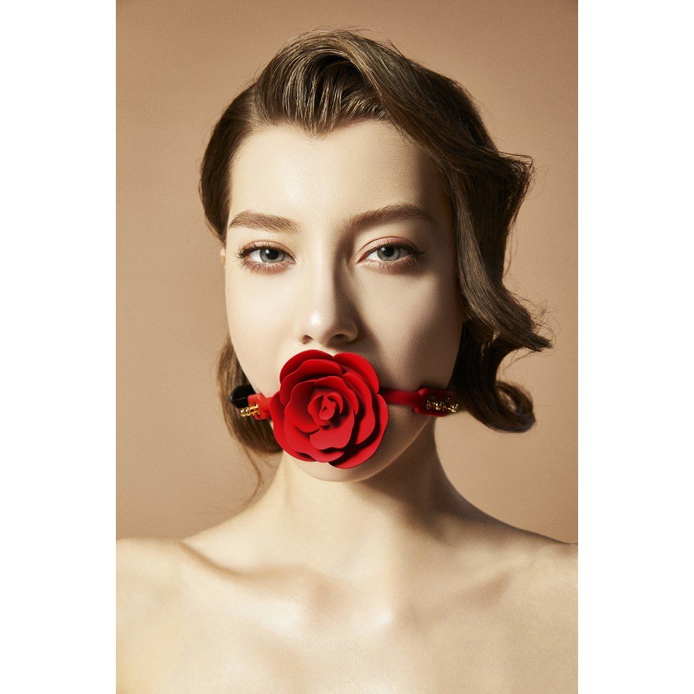 Кляп у формі Троянди червоний Rose Ball Gag UPKO Кляп у формі Троянди червоний Rose Ball Gag UPKO