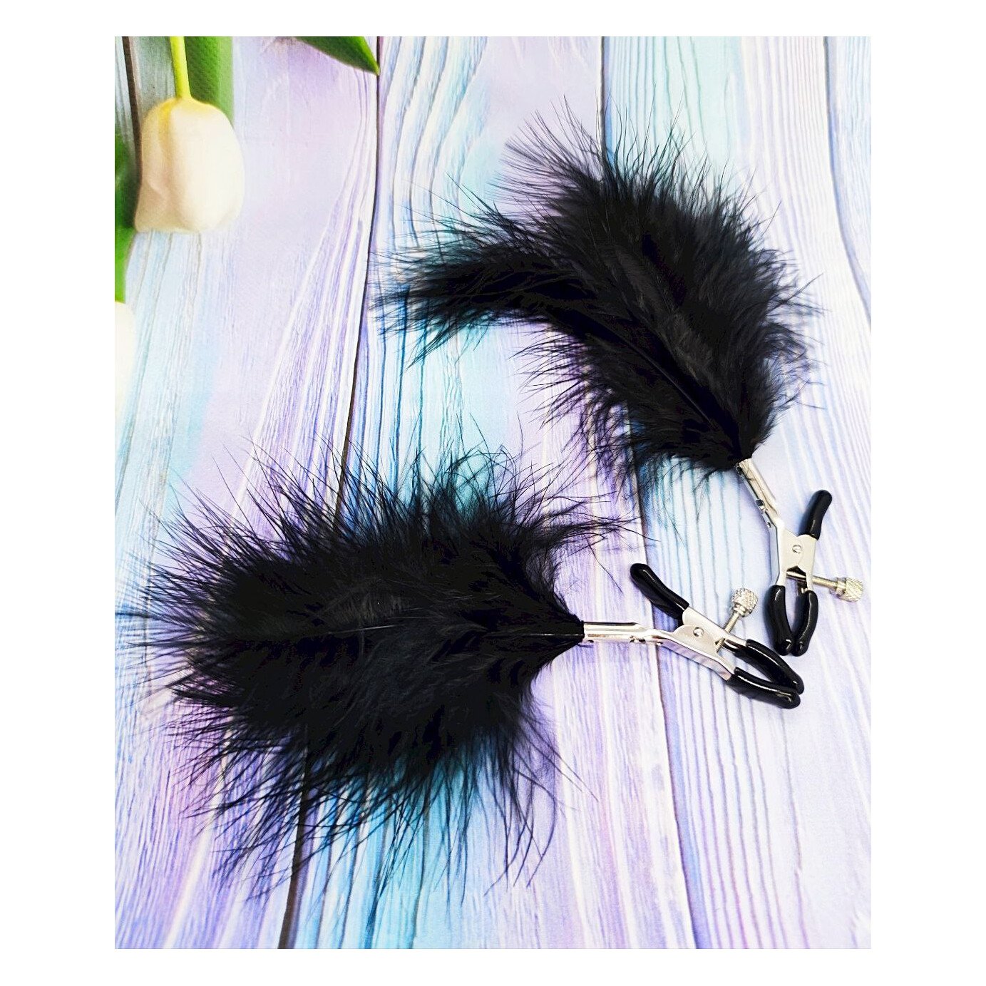 Затискачі на соски DS Fetish Nipple clamps metal feather black Затискачі на соски DS Fetish Nipple clamps metal feather black