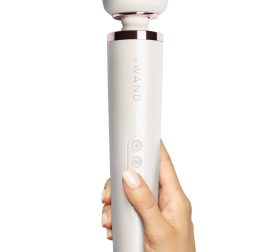 vybrator-mykrofon-le-wand-rechargeable-massager-zhemchuzhno-belyi-49309778104607_-f7de9faa41