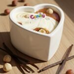 Масажна свічка з ароматом горіхового крему Candy Nut Cream у формі серця, 70 мл