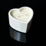 Масажна свічка з ароматом горіхового крему Candy Nut Cream у формі серця, 70 мл