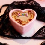 Масажна свічка з ароматом панкейка Candy Pancake у формі серця, 70 мл