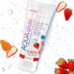 Їстівний лубрикант AQUAglide Strawberry на водній основі зі смаком полуниці, 100 мл