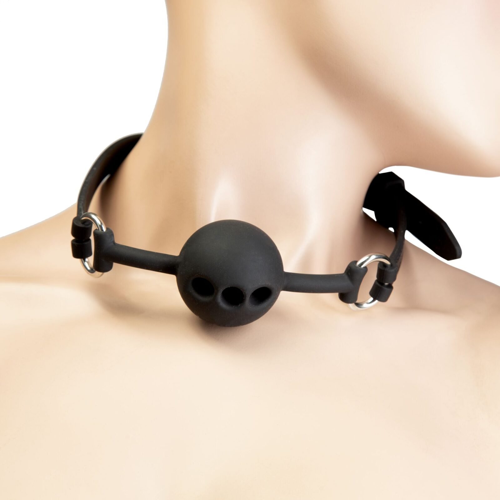 Повітропроникний кляп із силіконовою кулькою Punishment – Silicone Ball Gag – Black Повітропроникний кляп із силіконовою кулькою Punishment – Silicone Ball Gag – Black