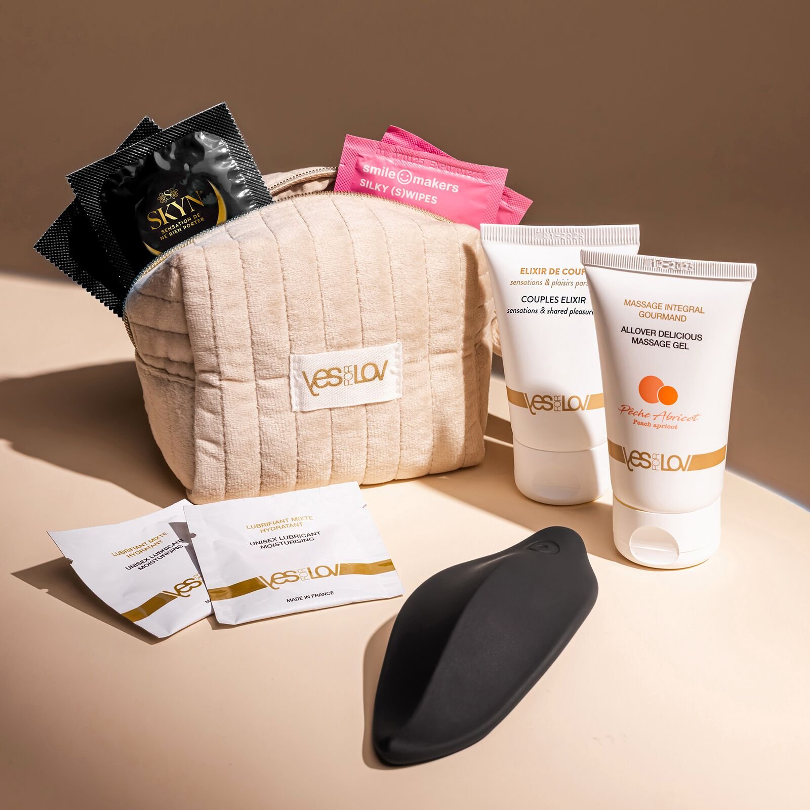 Подарунковий набір YESforLOV MA TROUSSE A DELICES у косметичці, стимулятор для клітора, інтимна косметика Подарунковий набір YESforLOV MA TROUSSE A DELICES у косметичці, стимулятор для клітора, інтимна косметика